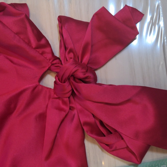 Asymmetrical Magenta Date Top - Size XS - Picture 13 of 16